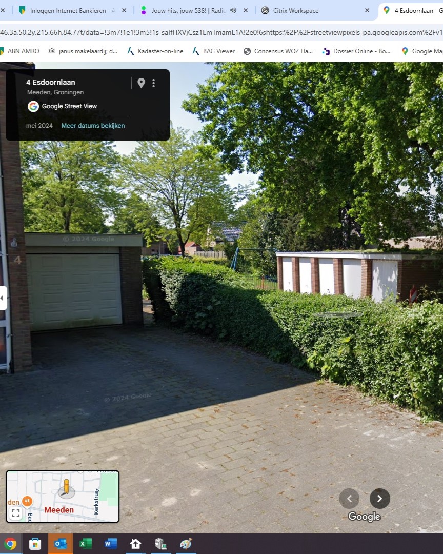 Garages Esdoonlaan te Meeden